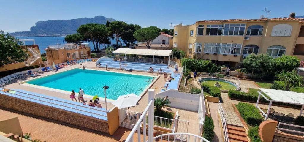 Mondello Ashur Margot House Palermo Bagian luar foto